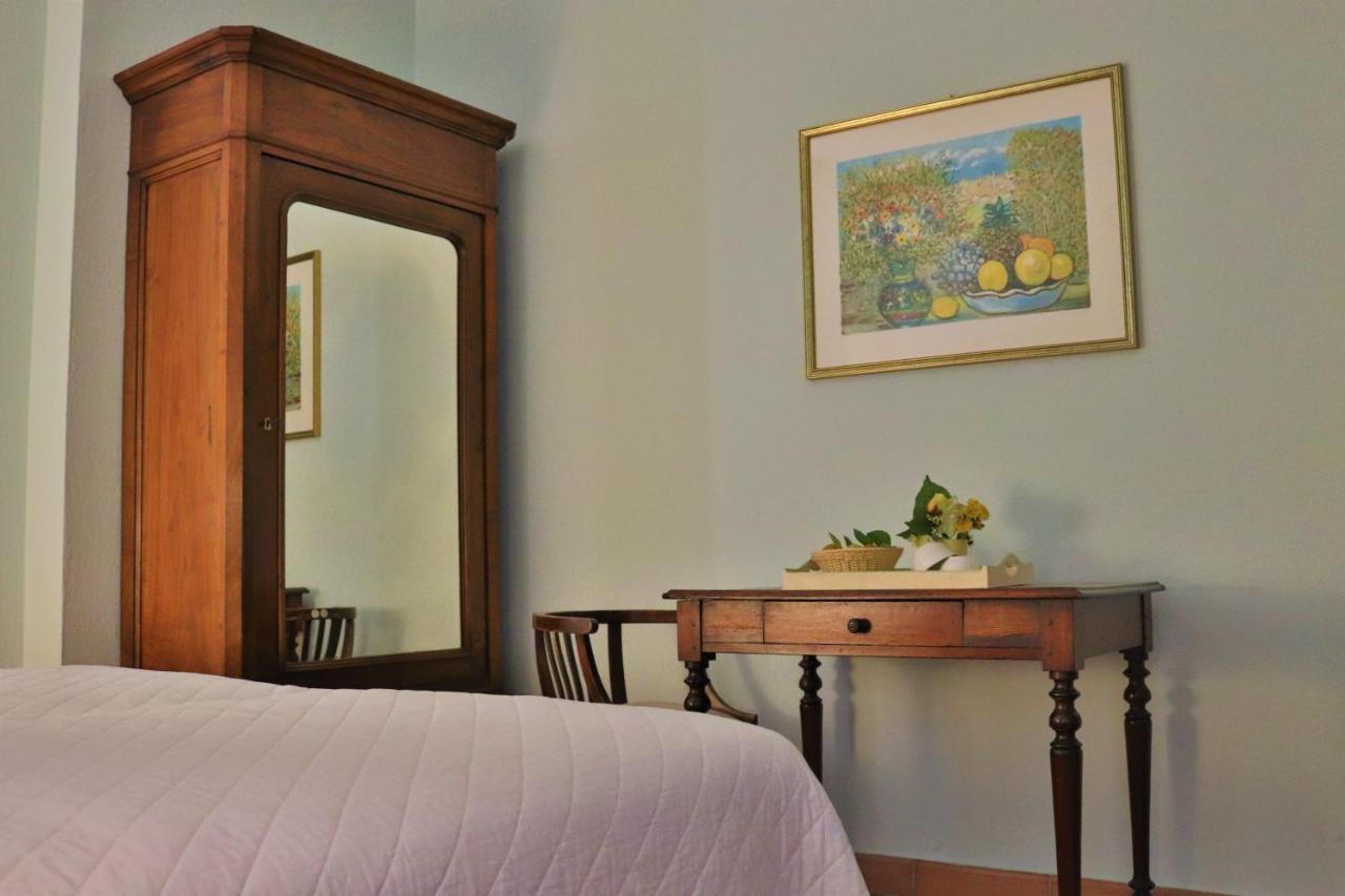 Standard Double Room,1084370500:JPEG